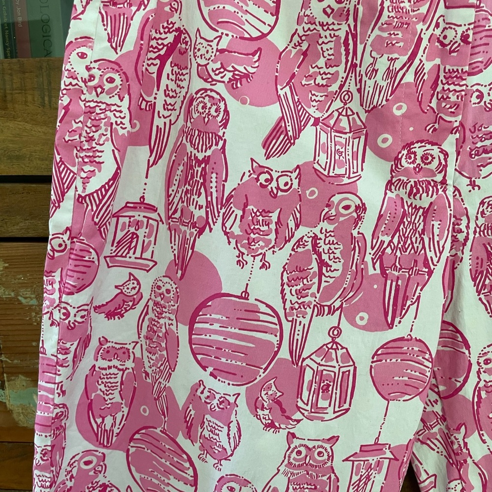 Lilly Pulitzer Pink and White Capri Owl Pants - Picture 2 of 6
